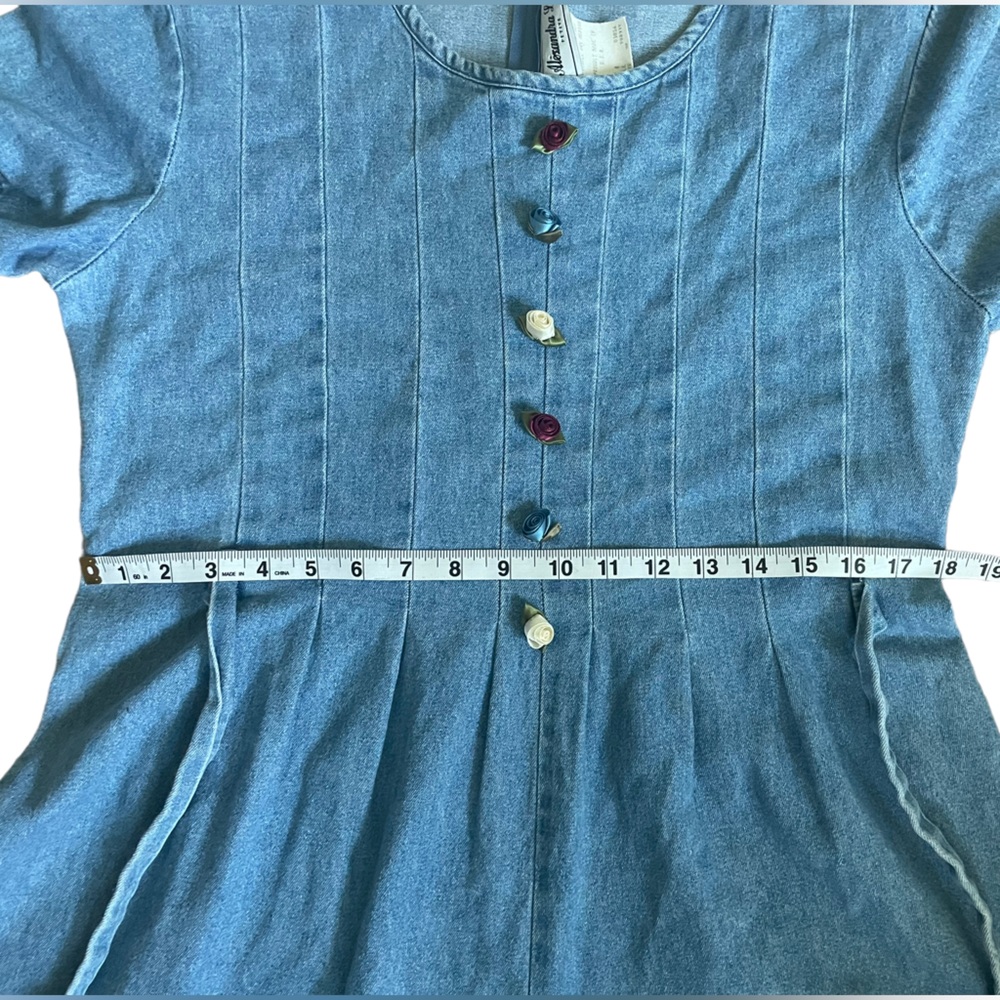 Vintage (80s) Alexandra Lee  Denim Romper With Rose Buttons 🌹 - Picture 16 of 17